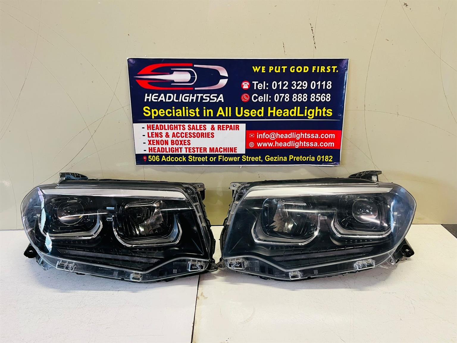 Mahindra Scorpio N left and right side LED Xenon headlights (2023) - Private Seller Mahindra Scorpio N left and right side LED Xenon headlights (2023) - Private Seller