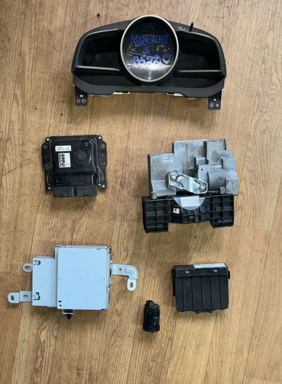 2018 Mazda 3 1.6 #Z6 (no key) Ecu set - Private Seller