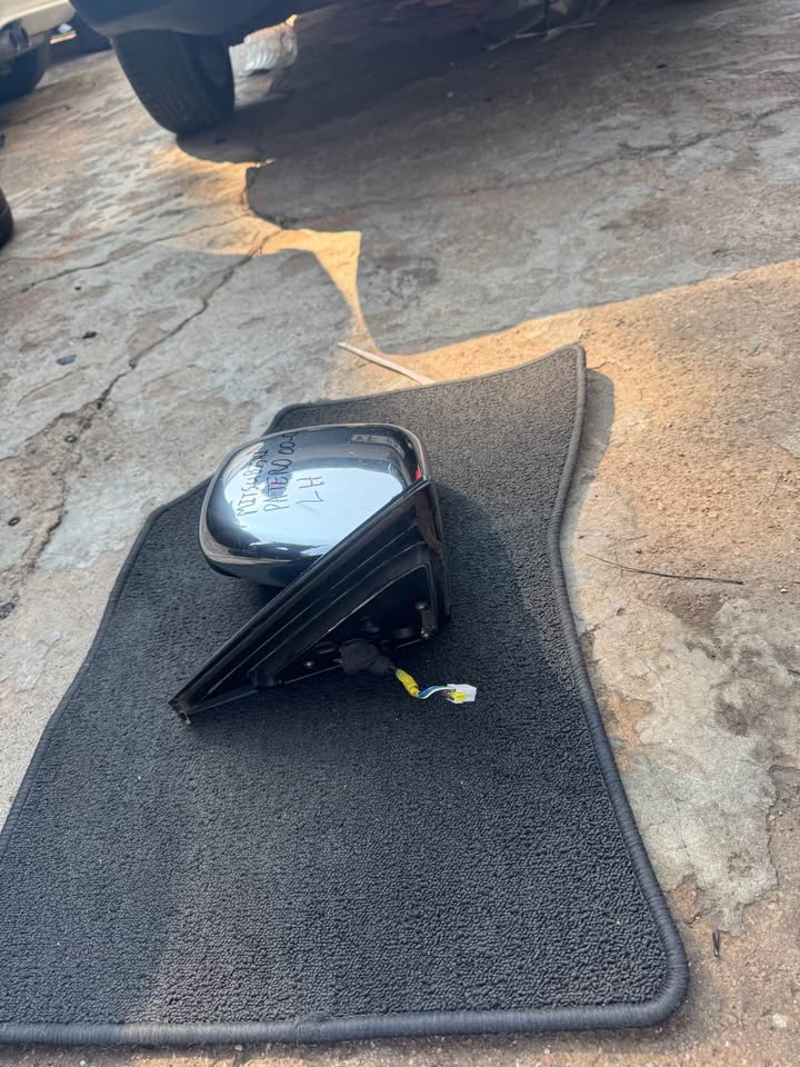 Mitsubishi Pajero Sport Left Mirror - Private Seller