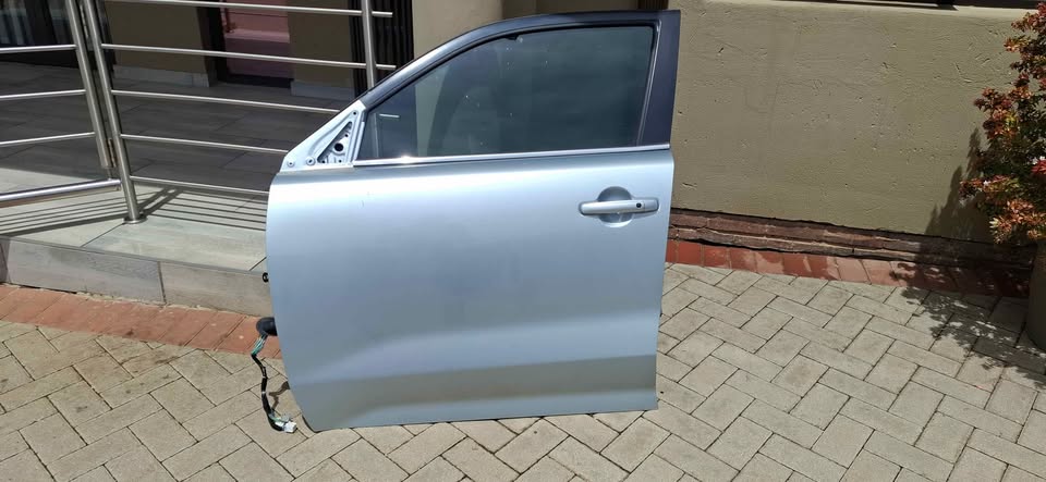 Toyota Urban cruiser left front door - Private Seller Toyota Urban cruiser left front door - Private Seller