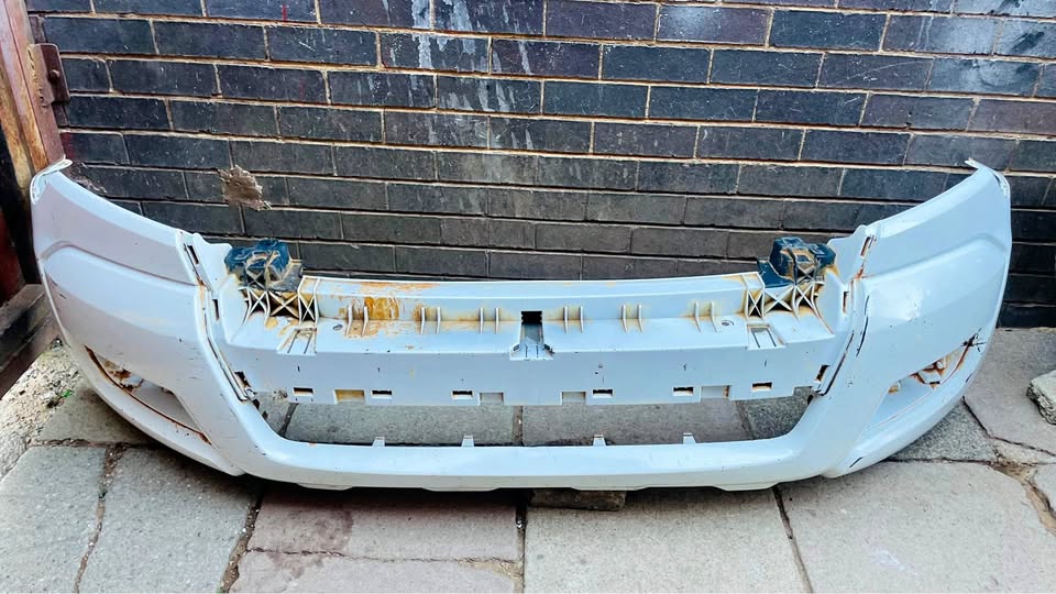 Ford Ranger T7 Bumper - Private Seller Ford Ranger T7 Bumper - Private Seller