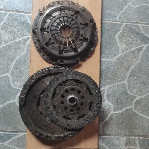 S40 2.4L manual clutch kit - Private Seller S40 2.4L manual clutch kit - Private Seller