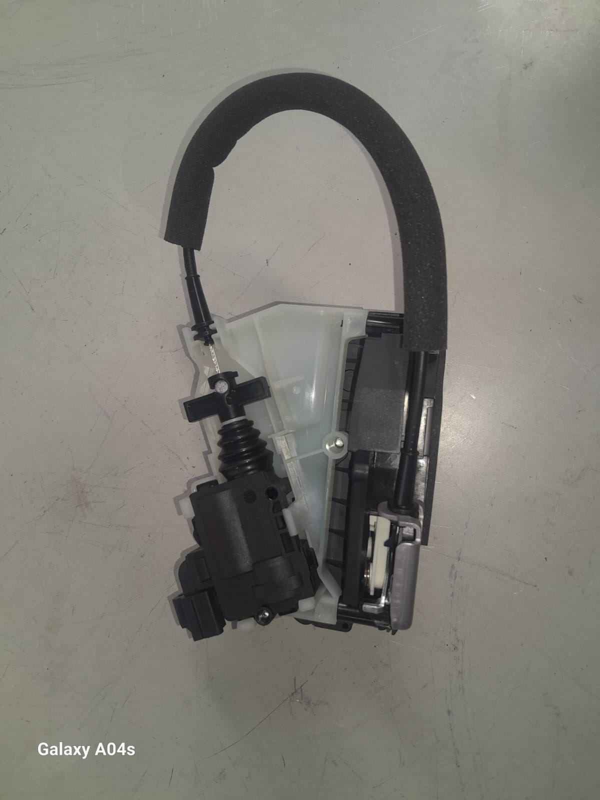 FORD ECOSPORT 2013 & UPWARDS BOOTLOCK FOR SALE - Private Seller FORD ECOSPORT 2013 & UPWARDS BOOTLOCK FOR SALE - Private Seller