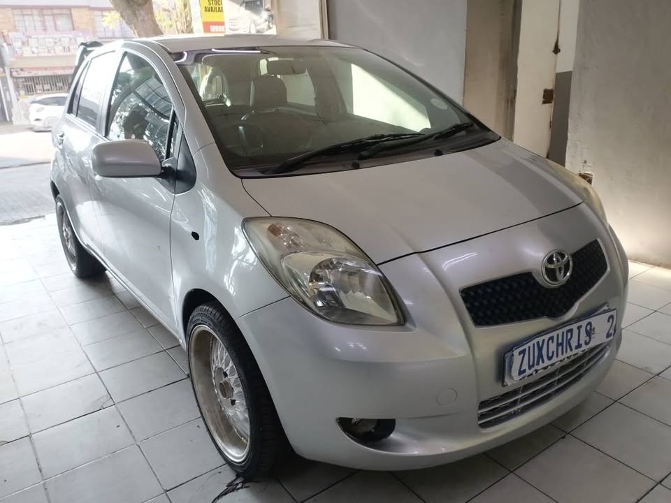 2007 TOYOTA YARIS 1.4 MANUAL