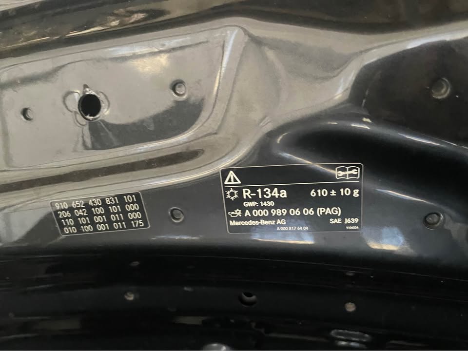 Mercedes Benz W206 bonnet