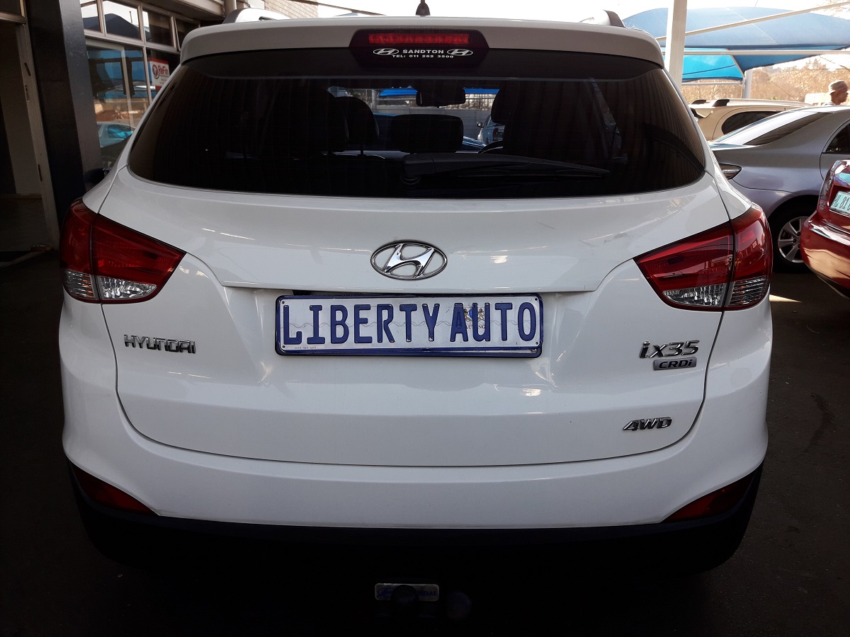 Hyundai Ix35 2 0 Crdi 4wd Premium Review Autocar