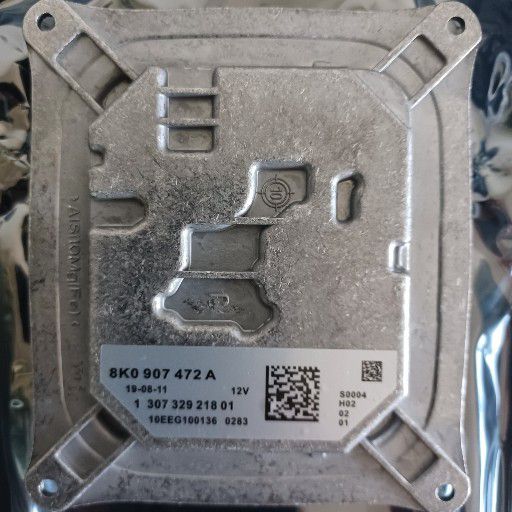 Audi B8 A4 / S4 Headlight Xenon Ballast control module