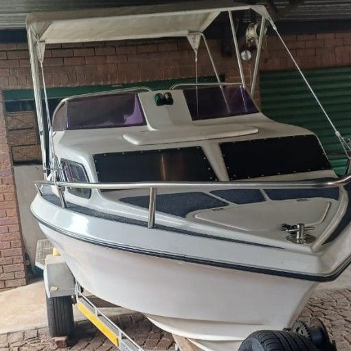nterceptor Cabin Yamaha 85HP - Private Seller nterceptor Cabin Yamaha 85HP - Private Seller