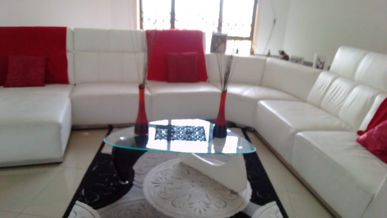 Leather Sofa Set For Sale Junk Mail   91c50d2f52764f508df774fb62c77bd4 