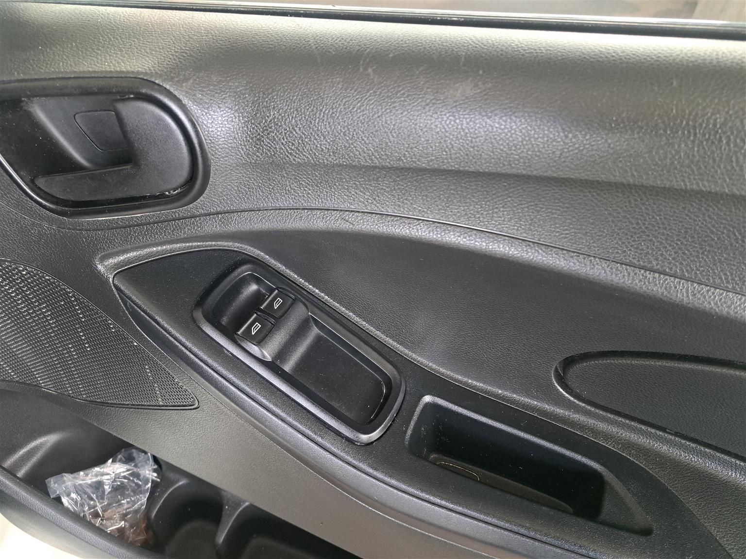 FORD FIGO 1.0