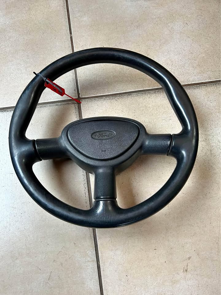Ford Ranger Steering Wheel For Sale - Private Seller Ford Ranger Steering Wheel For Sale - Private Seller