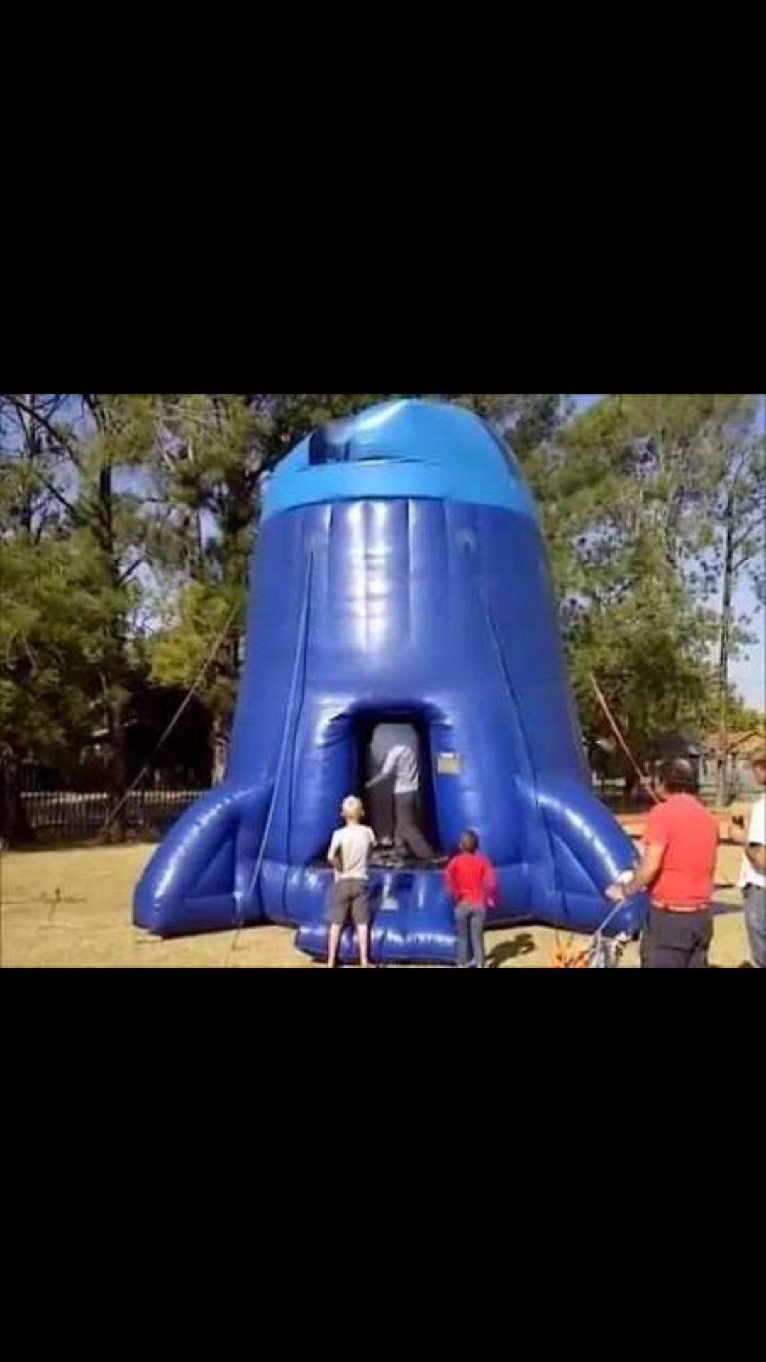 Inflatable Rocket Shoot