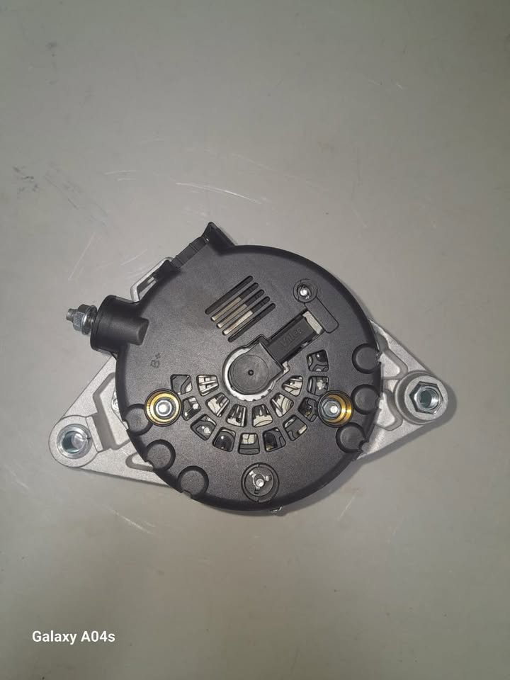 HYUNDAI H1 OR K2500 D4CB ALTERNATOR FOR SALE - Private Seller