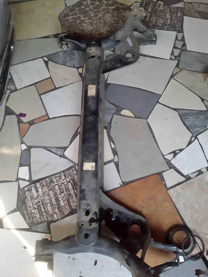 Audi Q2 subframe - Private Seller Audi Q2 subframe - Private Seller