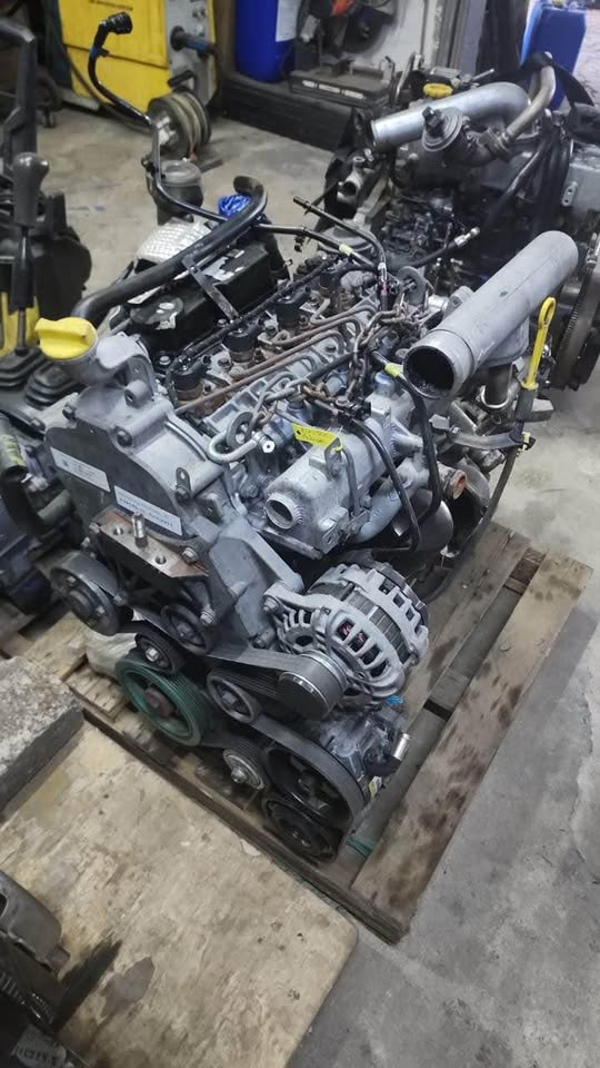 Mahindra XUV 500 Engine available - Private Seller