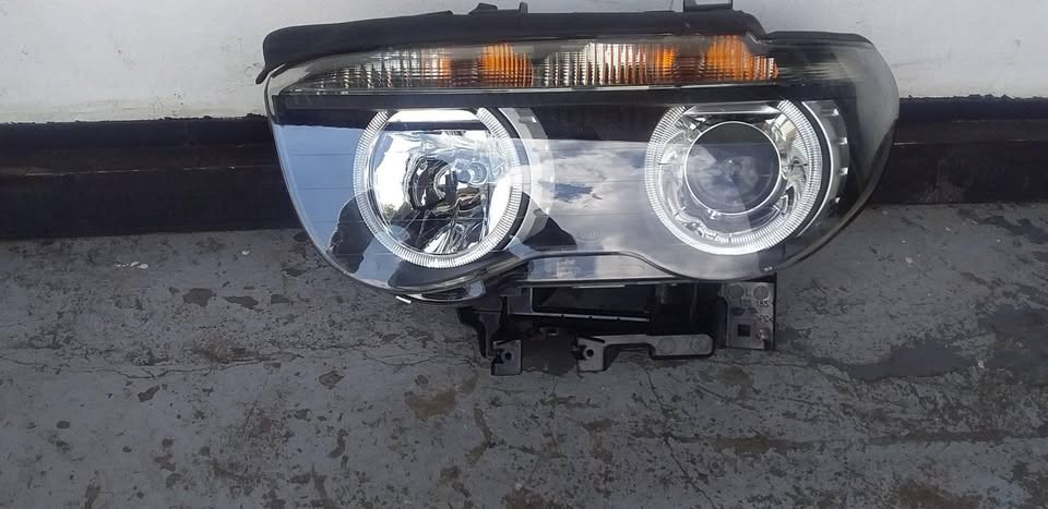 BMW E65 7 series headlights - Private Seller BMW E65 7 series headlights - Private Seller