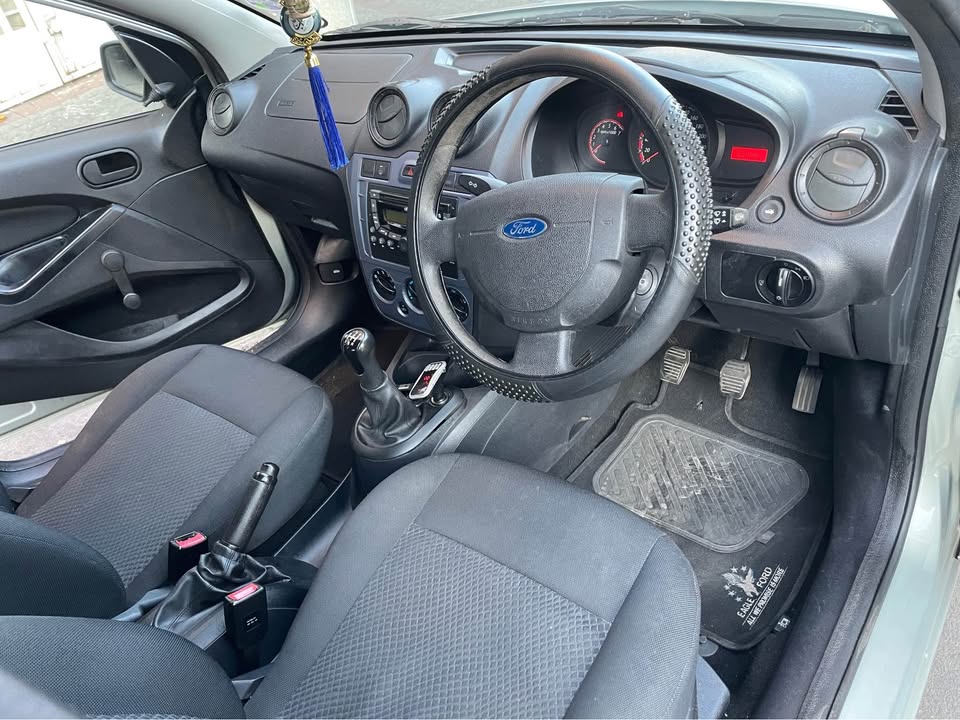 2015 Ford Figo 1.4 66000km Manual