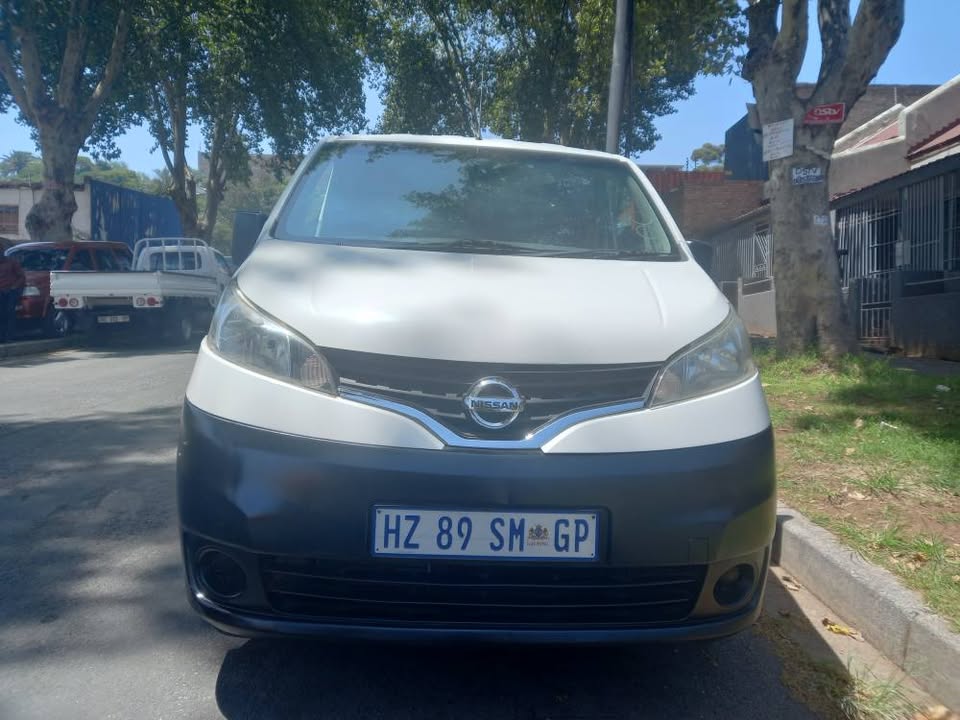 NISSAN NV200 PANEL VAN 1.5 Dci Diesel, 2015 Model, Manual, White Color, Mileage 102000kms