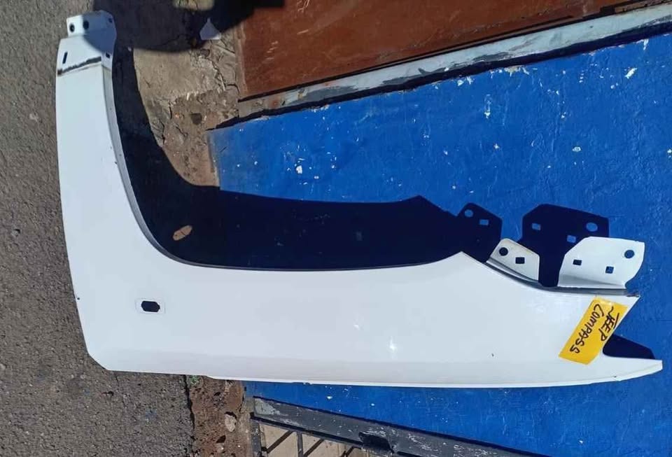 Jeep Compass Fender Leftside. Call or DM . - Private Seller Jeep Compass Fender Leftside. Call or DM . - Private Seller