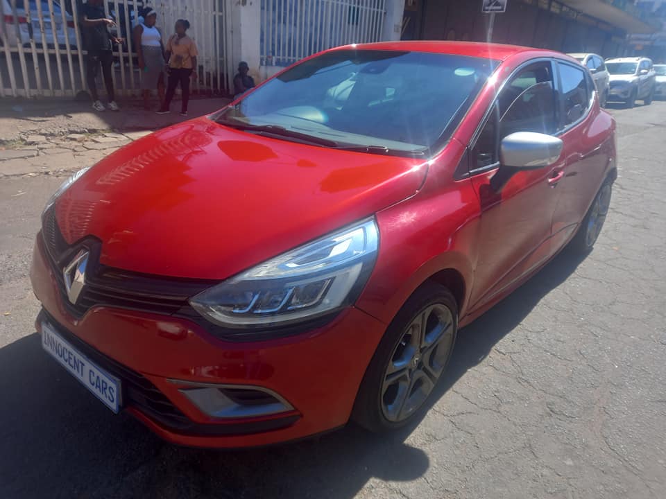 2019 RENAULT CLIO 4 T900 1.2 PETROL,  MANUAL TRANSMISSION,  RED COLOUR
