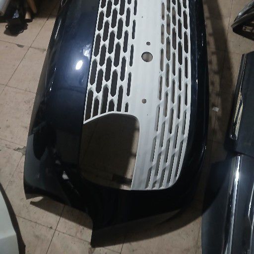 Hyundai staria bumper - Private Seller Hyundai staria bumper - Private Seller