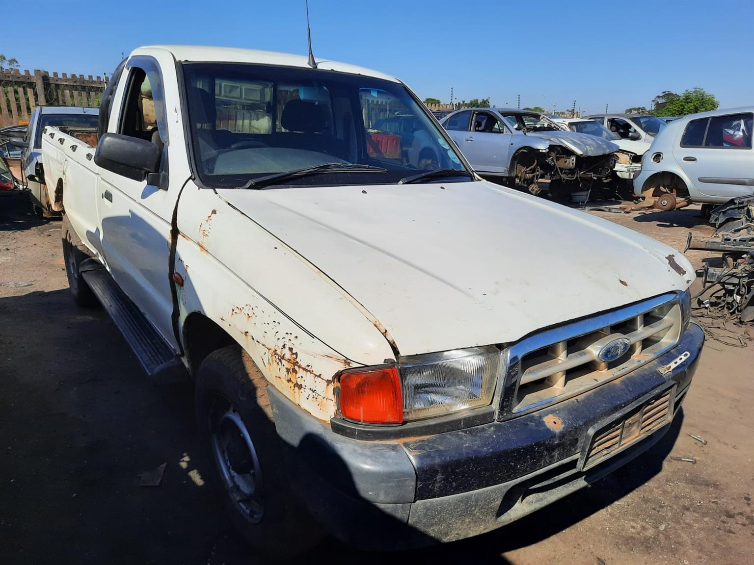 2001 Ford Ranger 2.5D - Stripping for Spares.