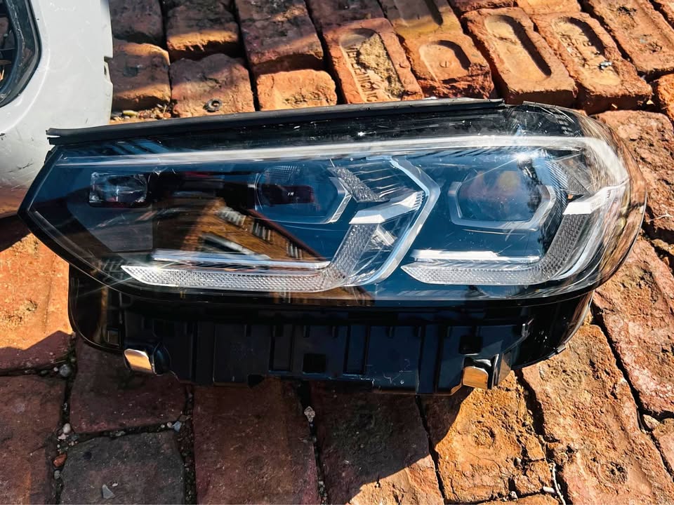 BMW X3 G01 Headlights - Private Seller BMW X3 G01 Headlights - Private Seller