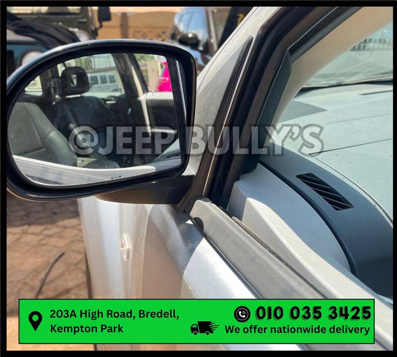 Preloved Dodge Caliber Spares –Left Side Mirror in Excellent Condition - Private Seller Preloved Dodge Caliber Spares –Left Side Mirror in Excellent Condition - Private Seller