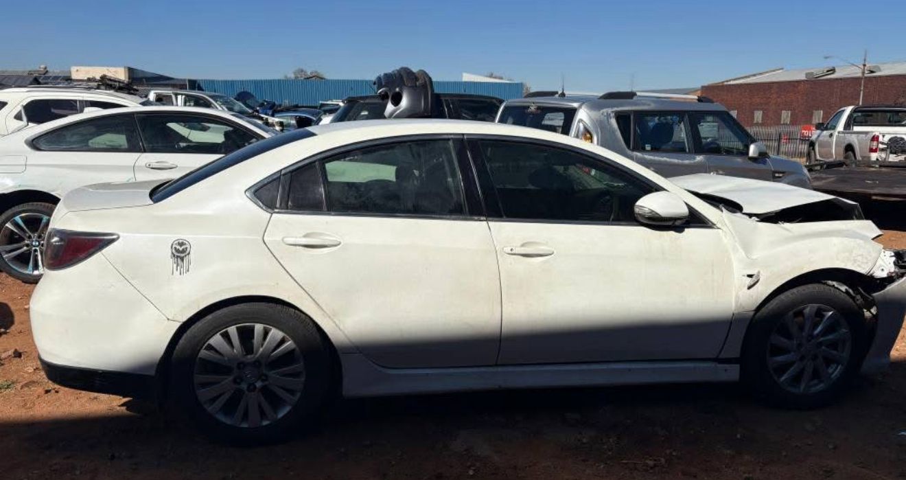 2011 Mazda 6 2.0 LM  Engine 16V Manual transmission Stripping for spares - Private Seller