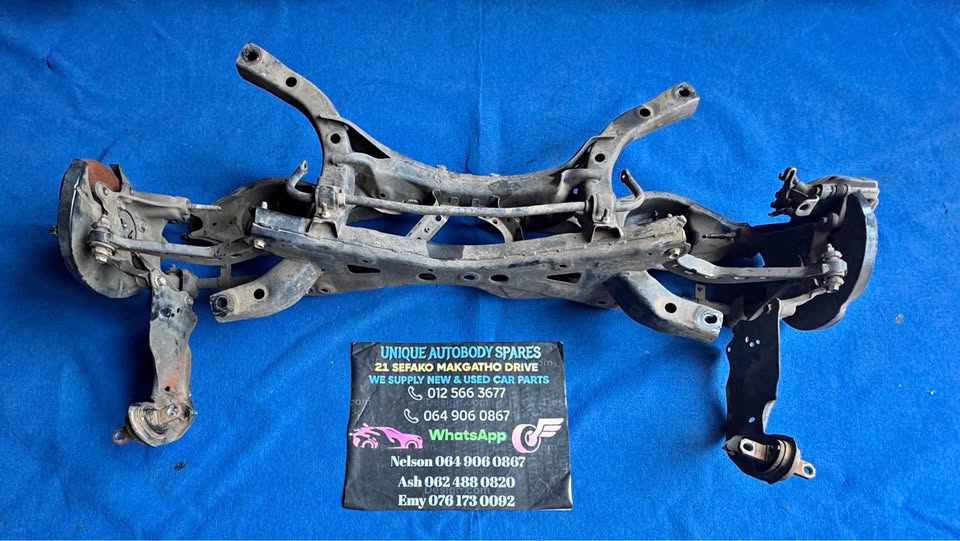 Mazda 3 Complete Rear Back Axle 2017 - Private Seller Mazda 3 Complete Rear Back Axle 2017 - Private Seller