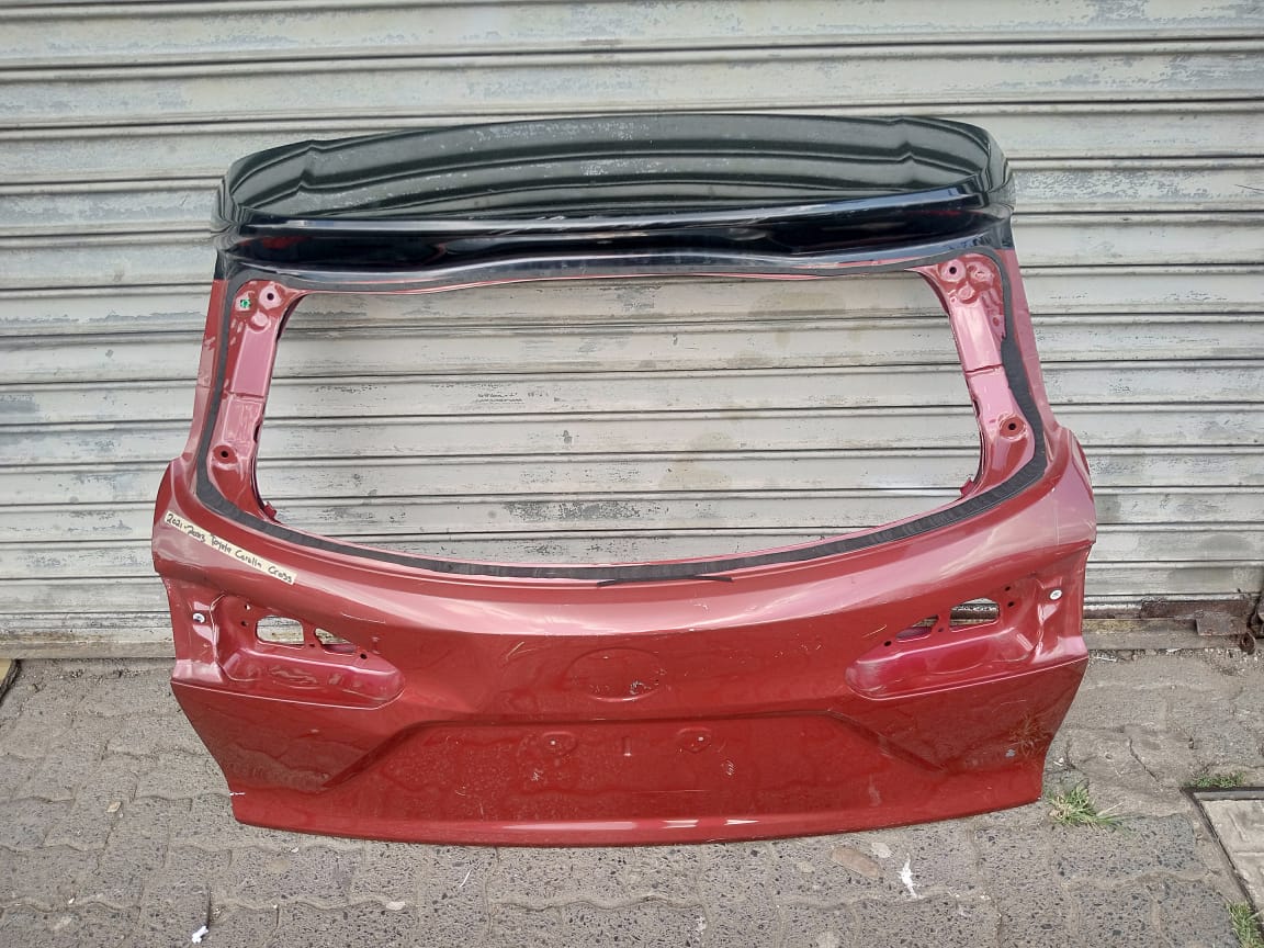 2021-2023 TOYOTA COROLLA CROSS TAILGATE FOR SALE - Private Seller 2021-2023 TOYOTA COROLLA CROSS TAILGATE FOR SALE - Private Seller