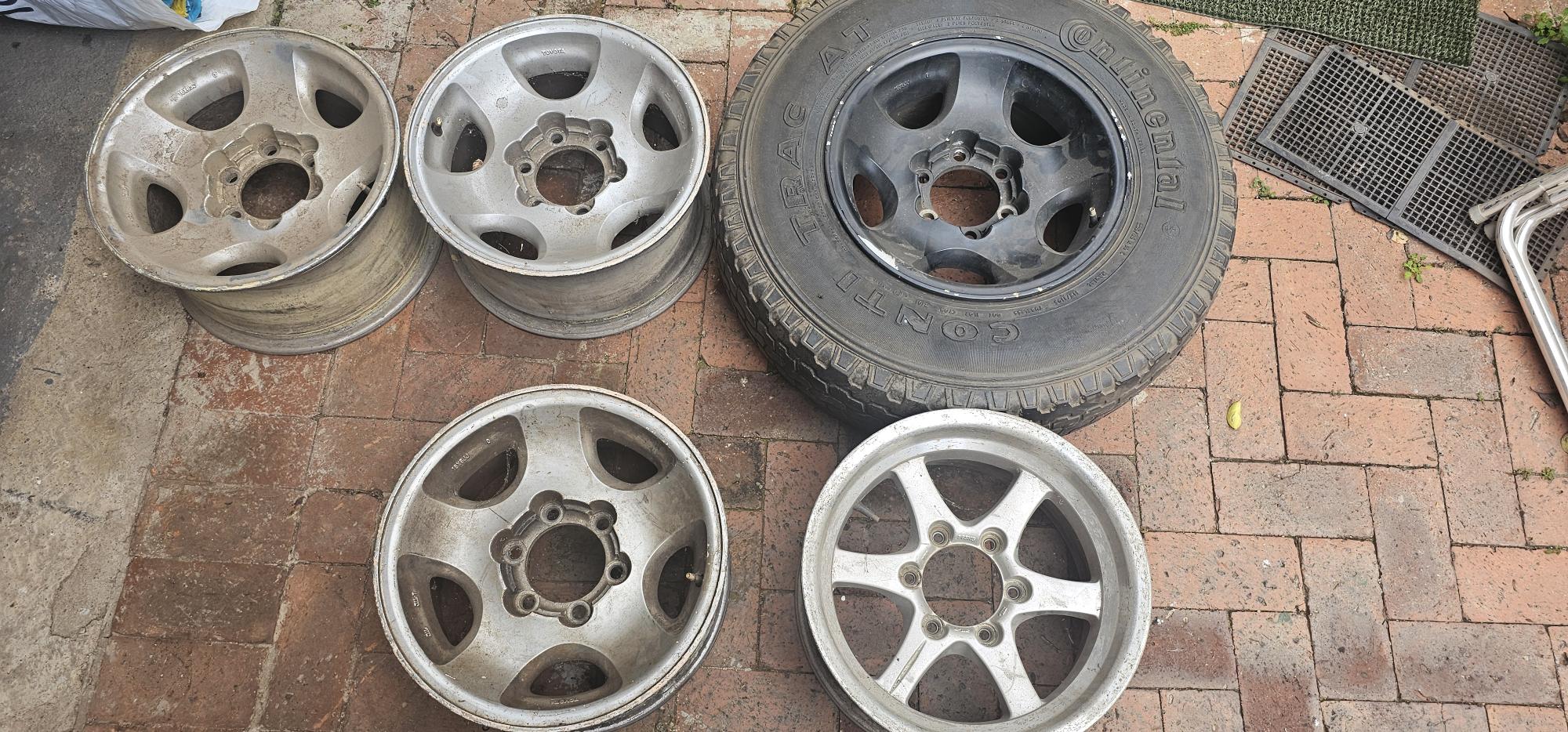 Land Cruiser 80 Series - Parts