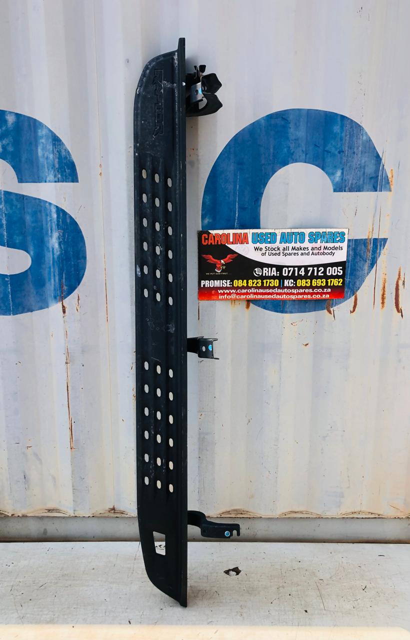 Ford Ranger T8 Nxt Gen Raptor right steet side step (2012-2025) - Private Seller