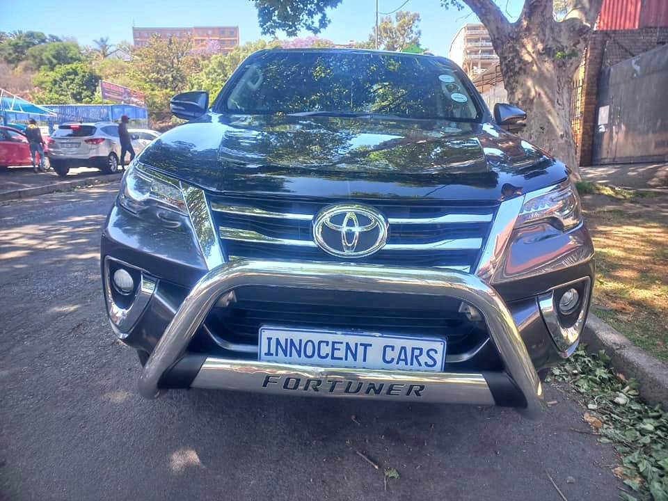 2020 TOYOTA FORTUNER 2.4GD6 DIESEL, AUTOMATIC, GREY COLOR, MILEAGE 92000KMS, . LEATHER 2020 TOYOTA FORTUNER 2.4GD6 DIESEL, AUTOMATIC, GREY COLOR, MILEAGE 92000KMS, . LEATHER