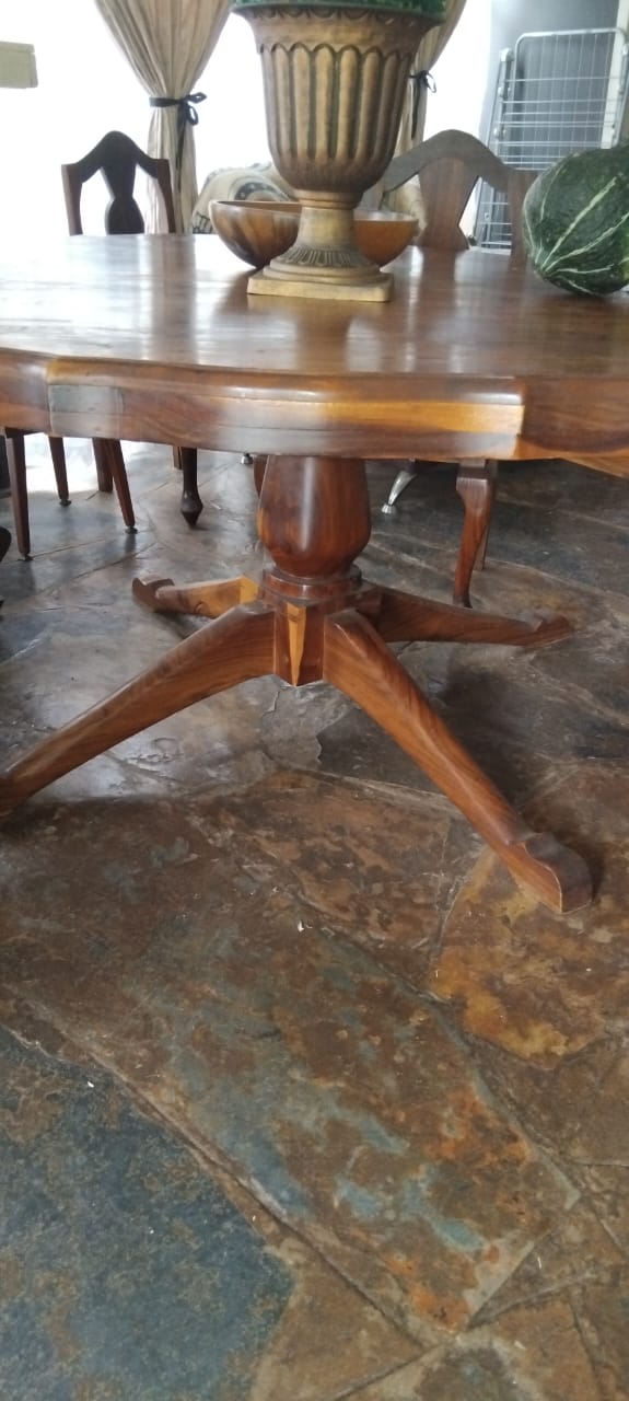 Kiaat Dining Room Table with 6 Chairs