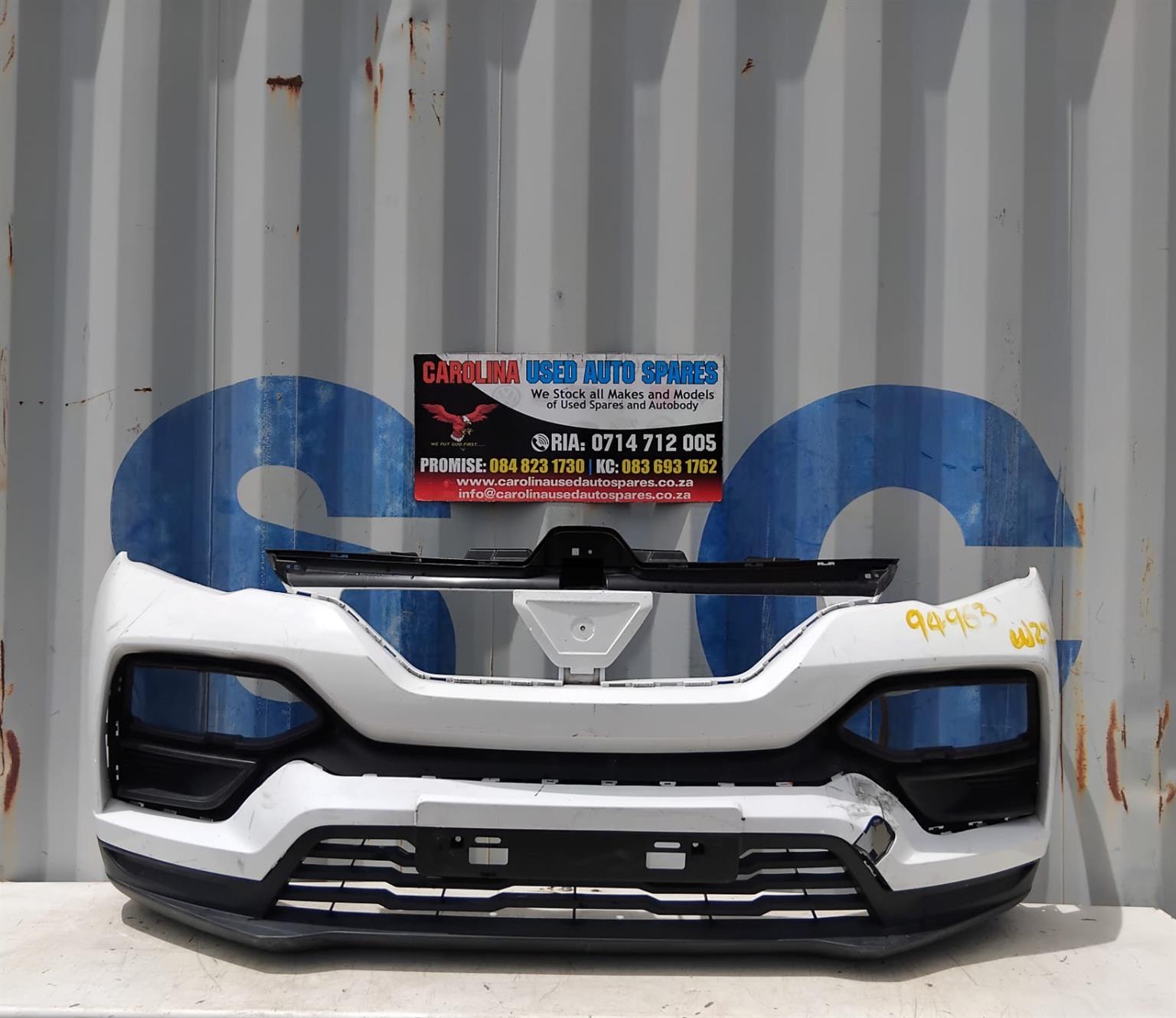 Renault Kiger front bumper with spoiler (2024) - Private Seller Renault Kiger front bumper with spoiler (2024) - Private Seller