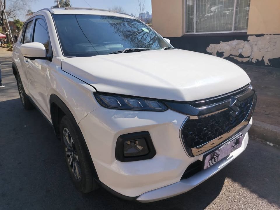 Suzuki Grand vitara 1.5 2024