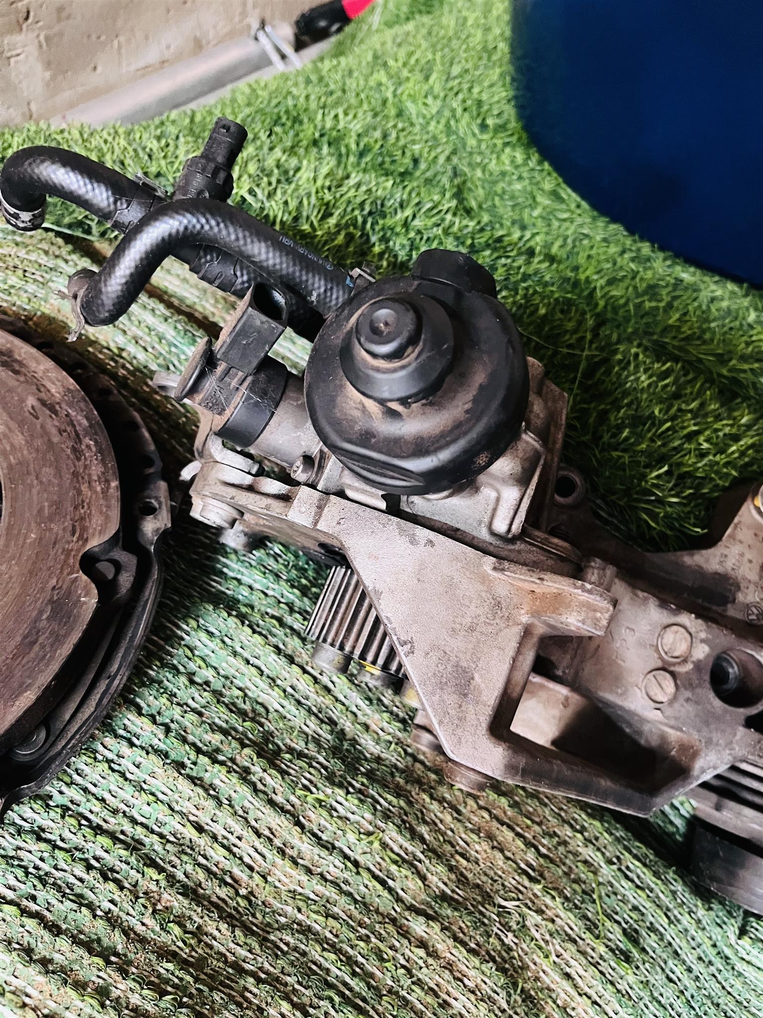Gearbox mounting for Mini Cooper, high pressure pump for amarok, power steering - Private Seller Gearbox mounting for Mini Cooper, high pressure pump for amarok, power steering - Private Seller