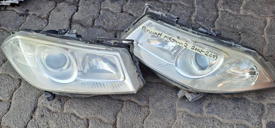 Renault Megane 2 headlights - Private Seller Renault Megane 2 headlights - Private Seller