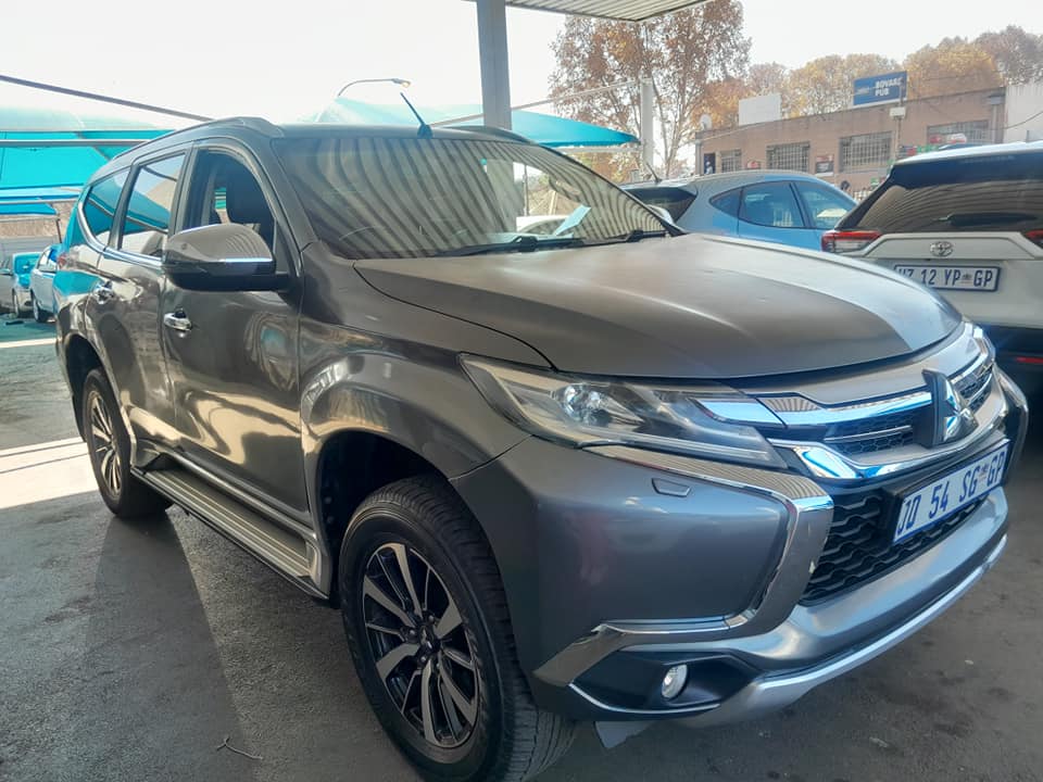 2018 PAJERO SPORT 2.4 7SEATER AUTOMATIC