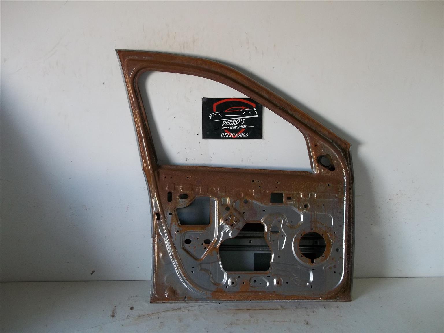 Renault Sandero left front doors (sold seperately). - Private Seller Renault Sandero left front doors (sold seperately). - Private Seller
