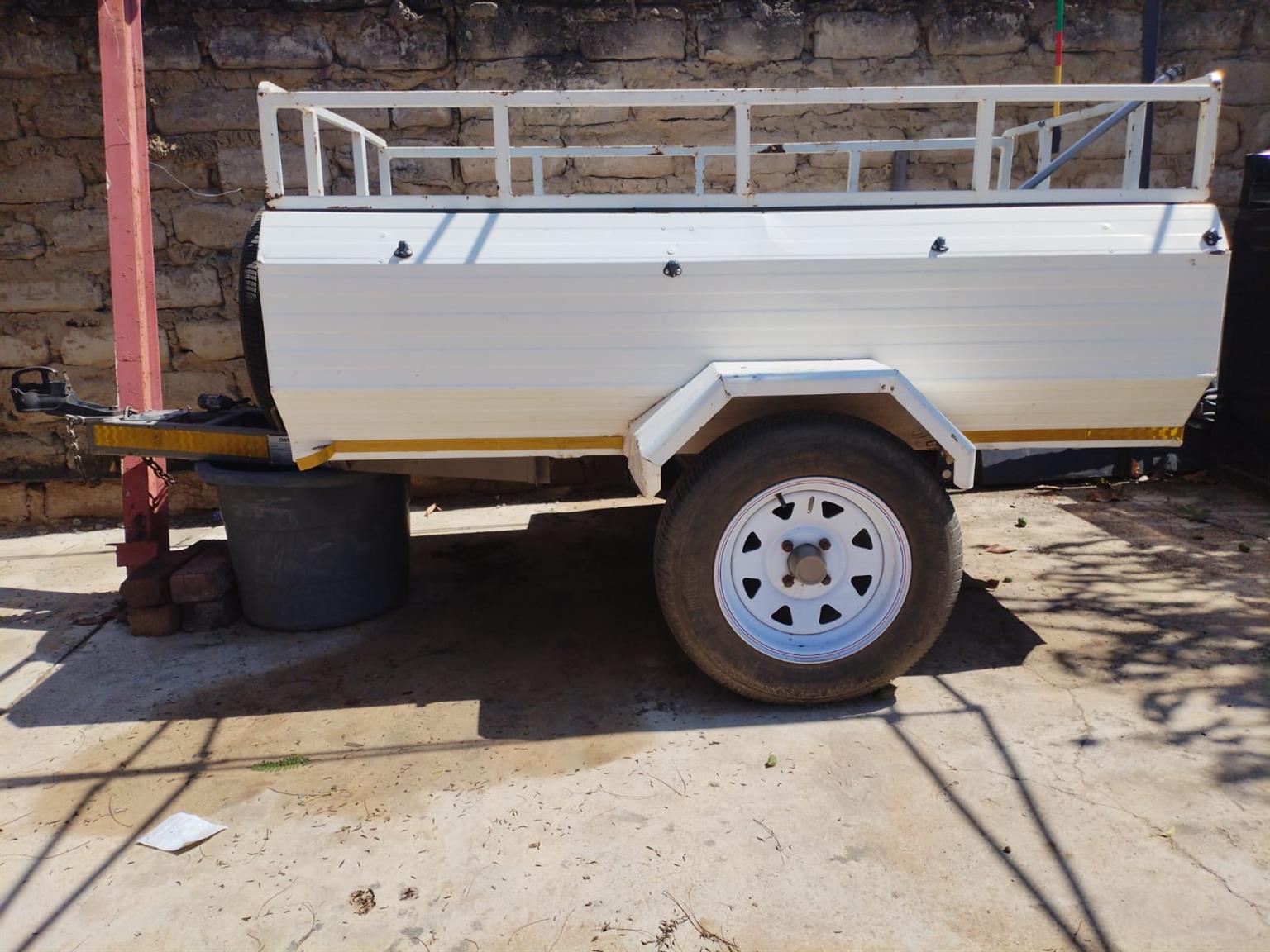 Venter Trailer, No Papers, Very Good Condition - Private Seller Venter Trailer, No Papers, Very Good Condition - Private Seller