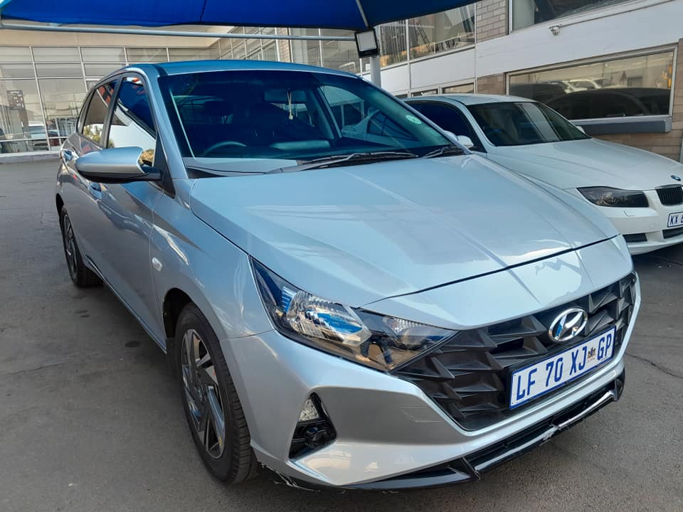 2023 HYUNDAI I20 1.2 MANUAL