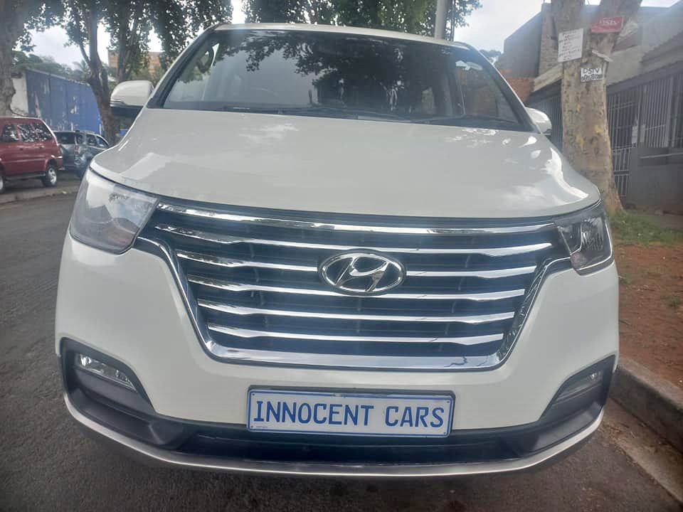 2019 HYUNDAI H1 BUS 2.5 DIESEL, AUTOMATIC, WHITE COLOR, MILEAGE 43000KMS 2019 HYUNDAI H1 BUS 2.5 DIESEL, AUTOMATIC, WHITE COLOR, MILEAGE 43000KMS