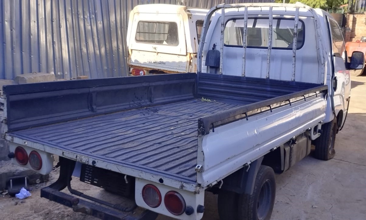 KIA K2700 2.7 2010 DIESEL MANUAL STRIPPING FOR SPARES