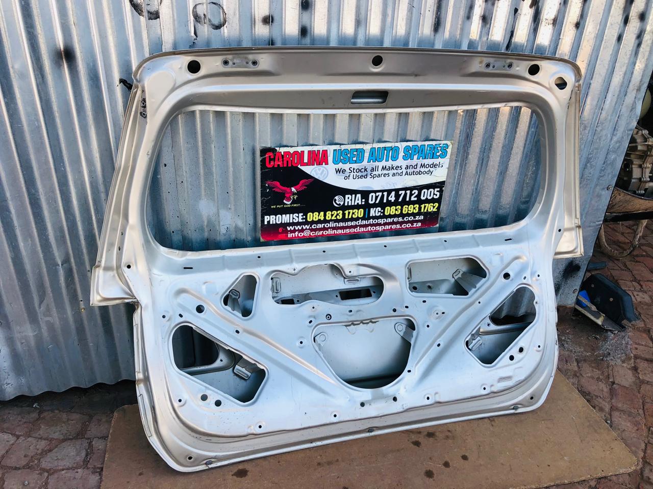 Toyota D4d Fortuner tailgate - Private Seller