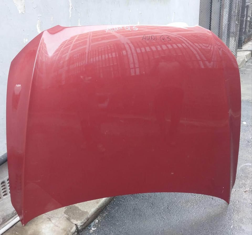 Audi Q3 bonnet - Private Seller Audi Q3 bonnet - Private Seller