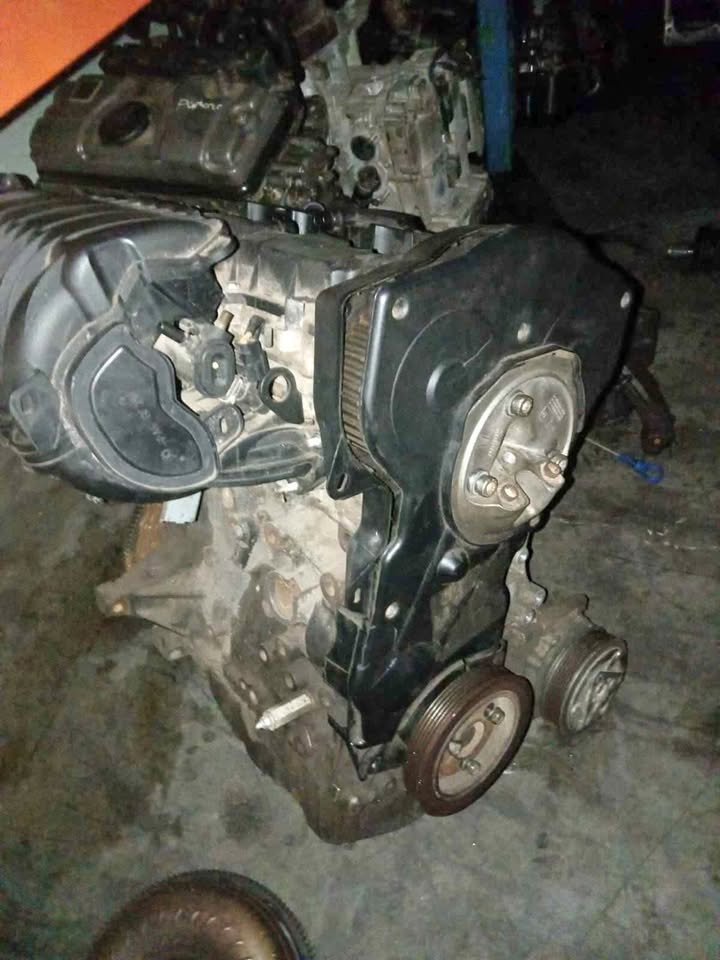 Peugeot 307 10fx engine
