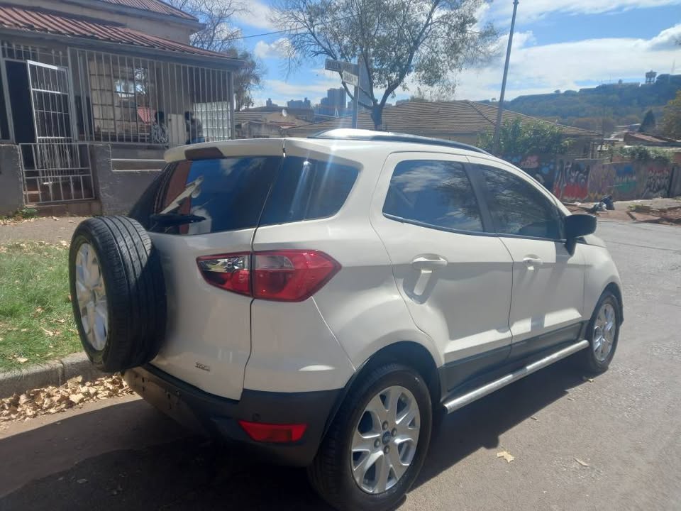 2015 FORD ECOSPORT 1.5 TDCI DIESEL, MANUAL, WHITE, LEATHER SEATS, 91000KMS