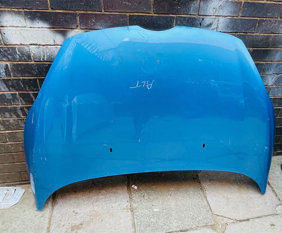 Ford Fiesta bonnet 2010 - Private Seller